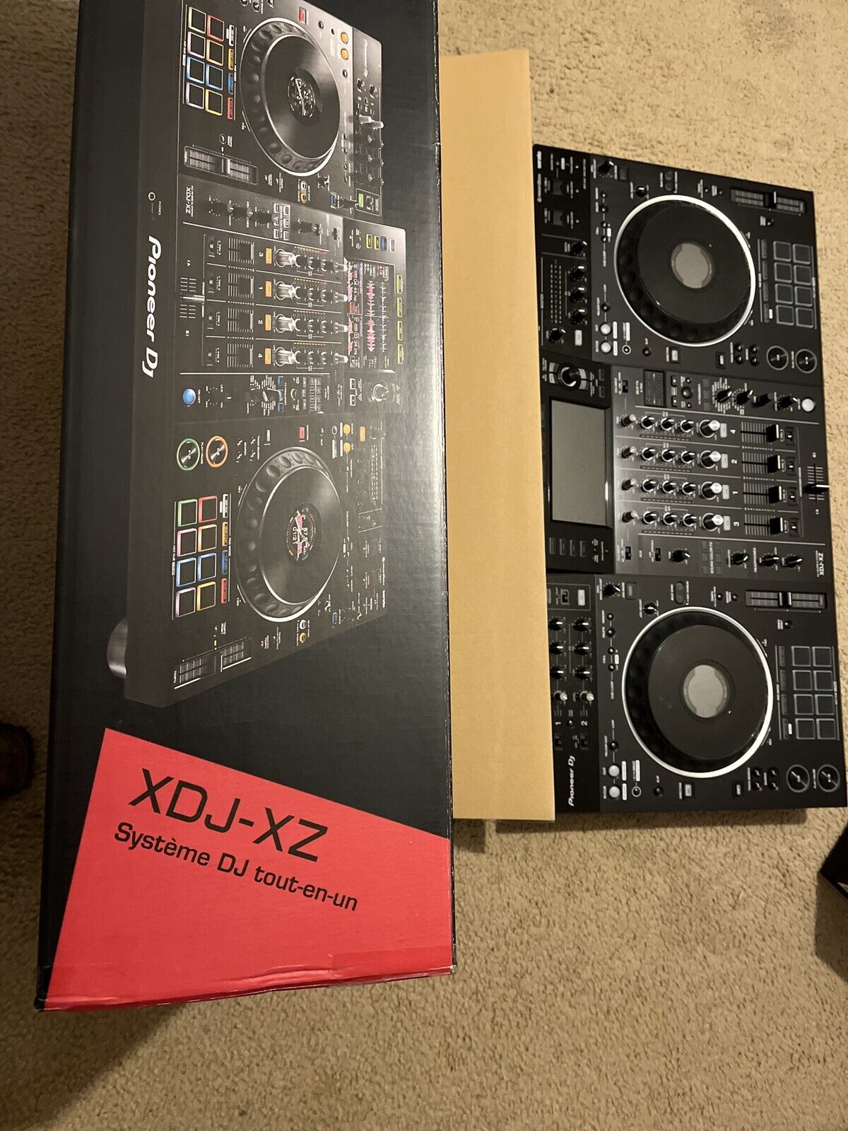 Pioneer XDJ-XZ i Pioneer XDJ-RX3 i Pioneer OPUS-QUAD i Pioneer DDJ-FLX10 DJ-Controller